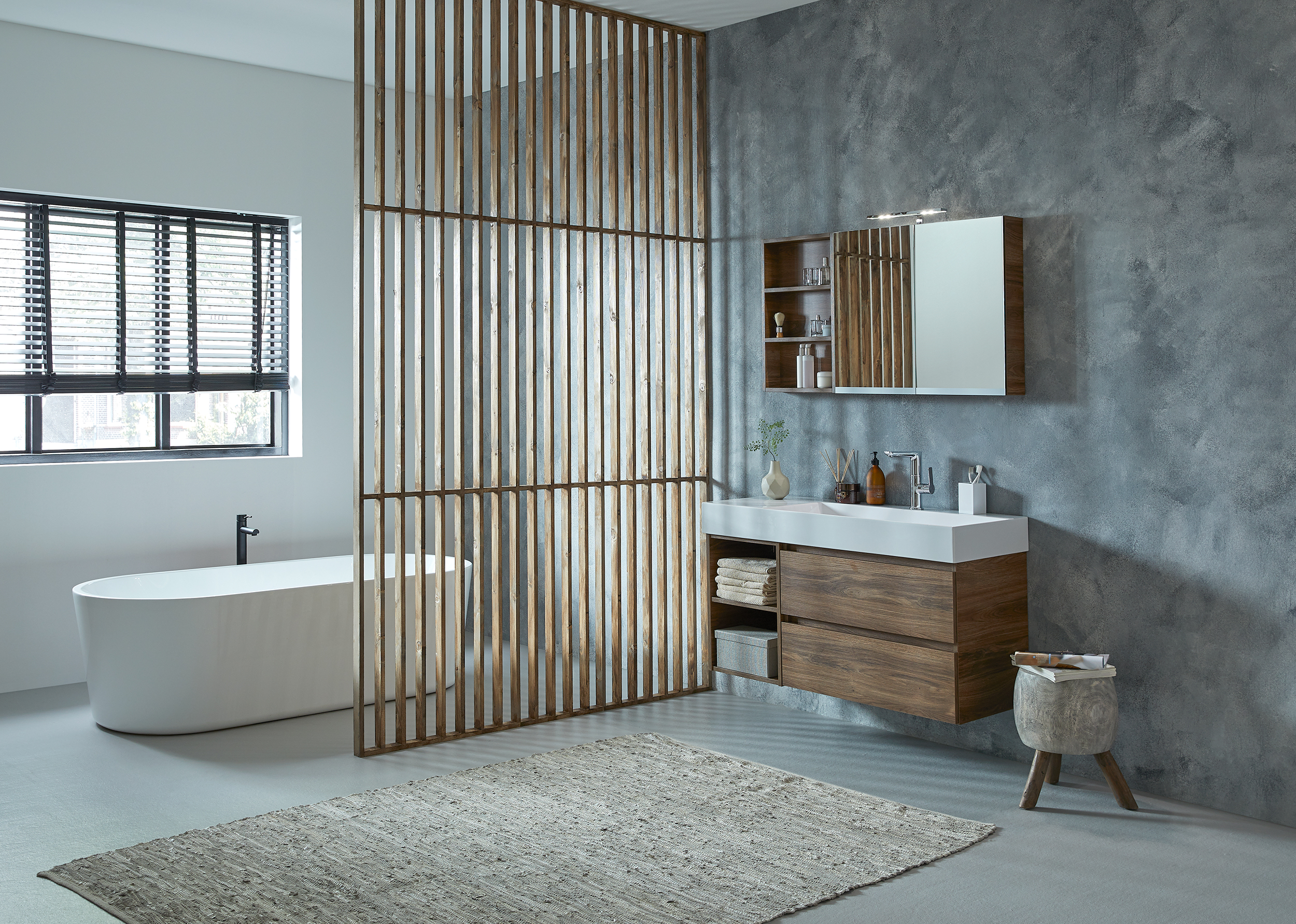 Mijn-bad-in-stijl-natuursteen-badkamer